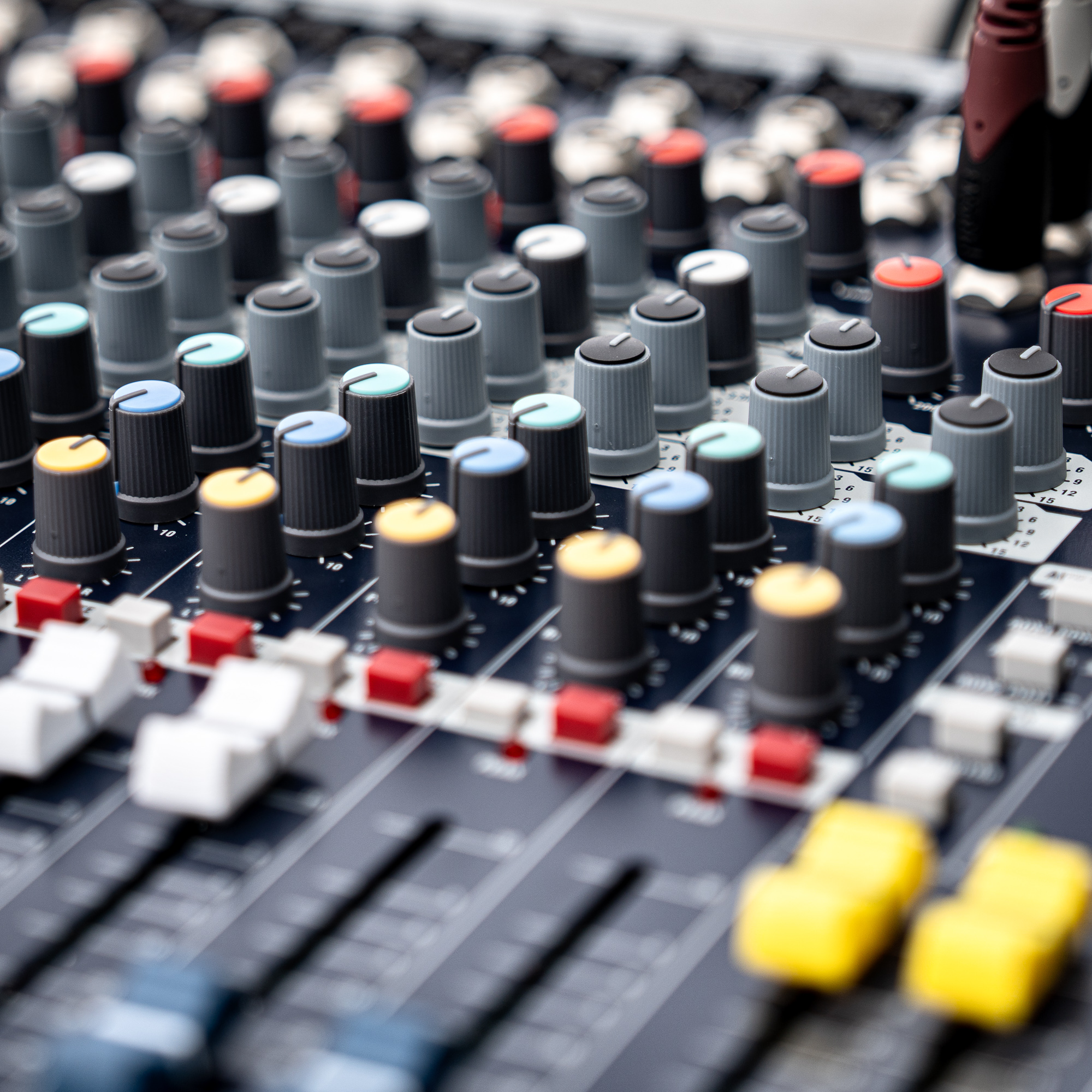 techniek kan complex zijn, met de juiste partners die thuis zijn in techniek wordt alles geregeld